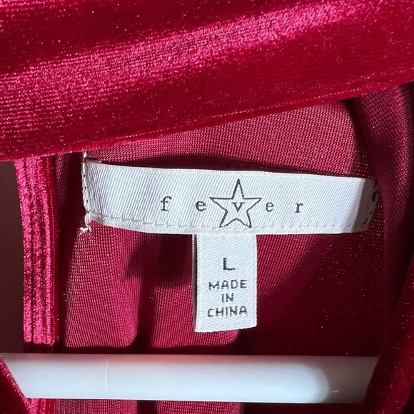 Fever Red Velour Keyhole Cut Out Tunic, Large - Picture 6 of 8